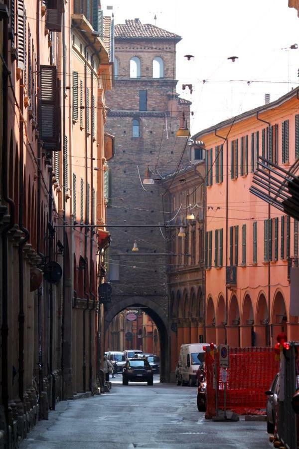 University Beb Bologna Bed and Breakfast Exterior foto